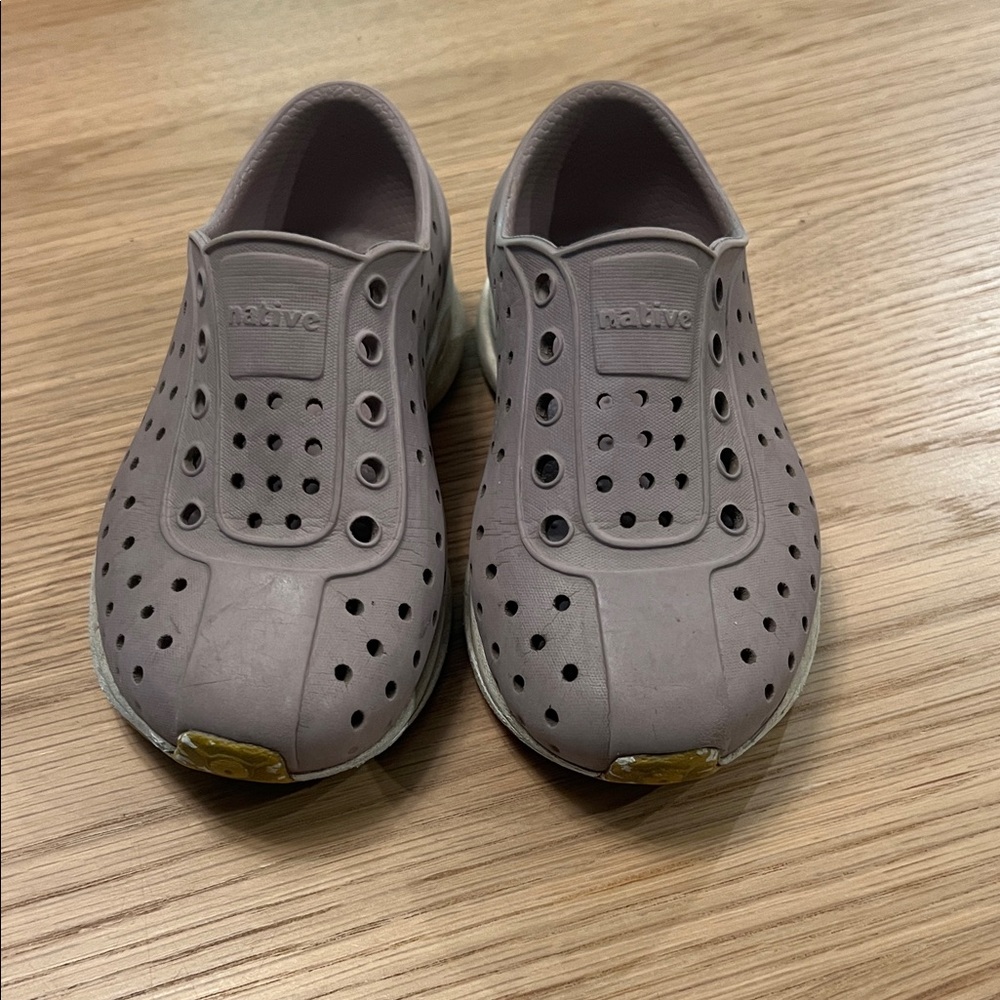 Native Robbie Kids' Lavender Slip-On Shoes
